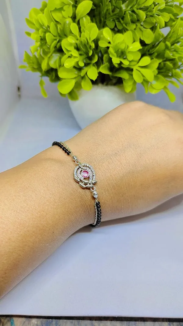 Elegant_Floral_Hand_Mangalsutra_With_Pink_Stone