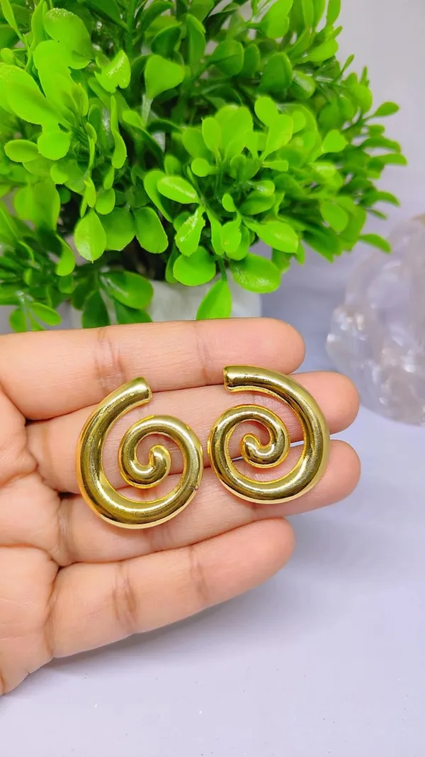 Golden_Spiral_Statement_Earrings