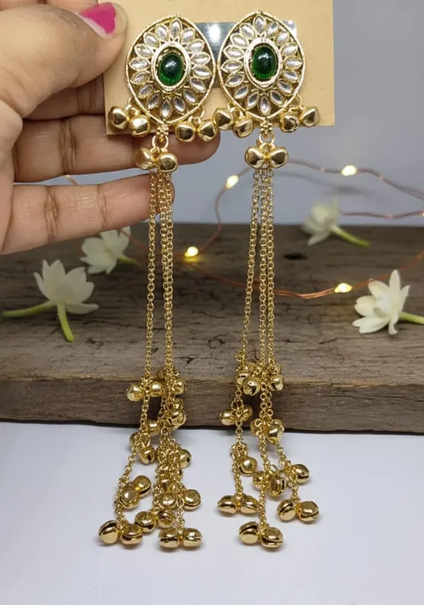 Emerald_Kundan_Long_Chain_Drop_Earrings