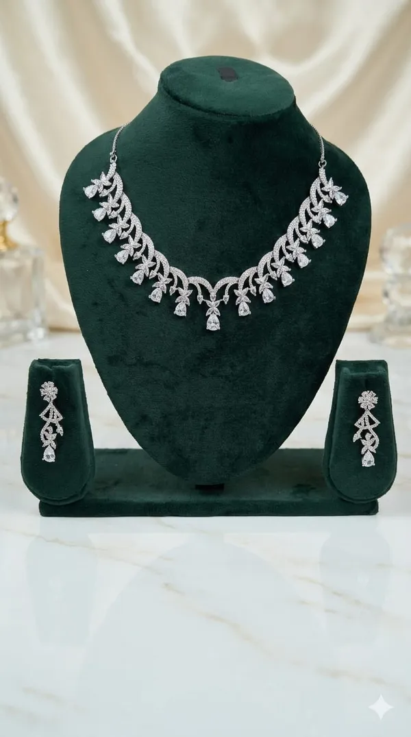 Midnight_Sapphire_Elegance_Necklace_Set_White