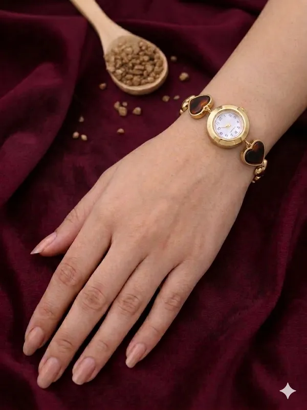 Elegant_Crystal_Bracelet_Watch_For_Women_Heart_Shape
