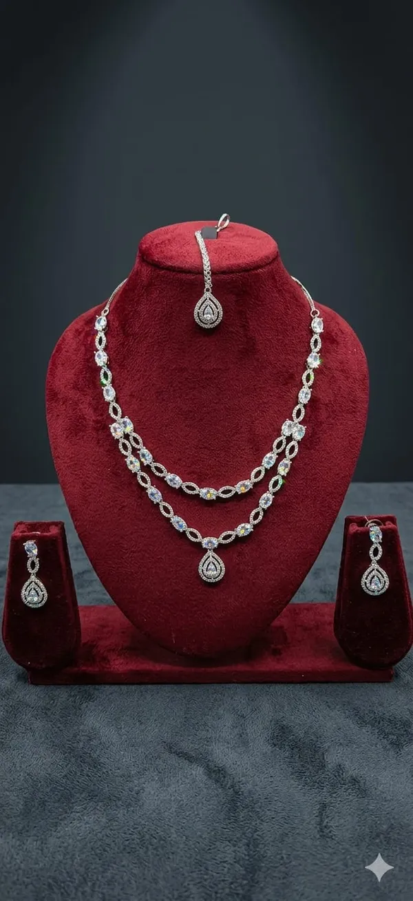 Crystal_Teardrop_Elegance_Necklace_Set
