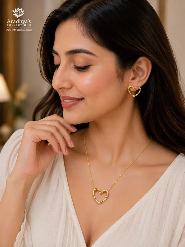 Elegant_Open_Heart_Pendant_Chain_Set_With_Matching_Earrings_Gold_Tone_Minimal_Jewellery_Set