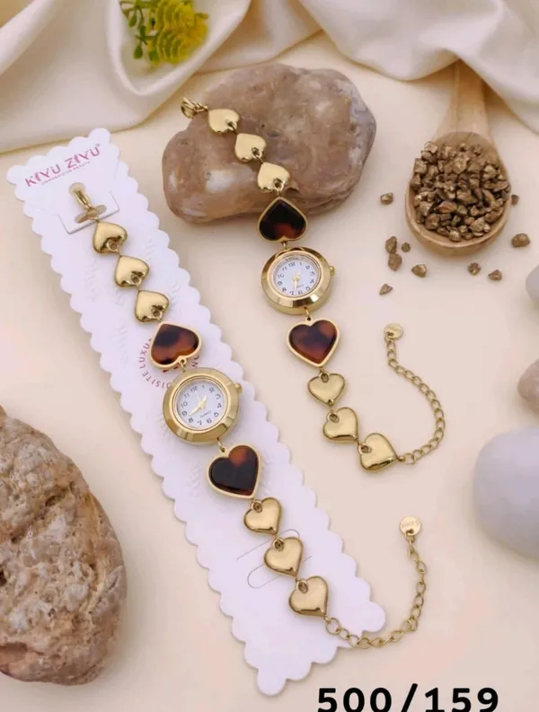 Elegant_Crystal_Bracelet_Watch_For_Women_Heart_Shape