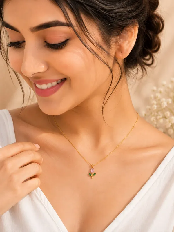 Elegant_Tulip_Bloom_Pendant_Chain_–_Anti-Tarnish_Necklace
