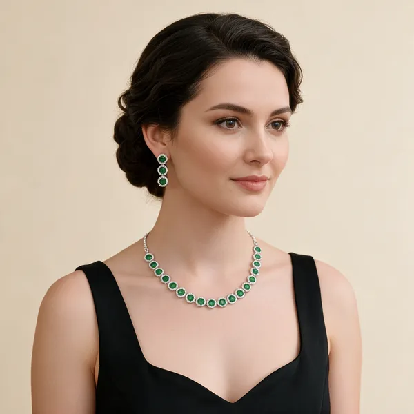 Midnight_Sapphire_Halo_Necklace_Set_Green