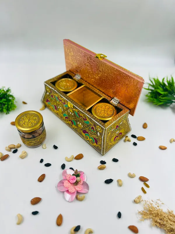 Metal_Festive_Floral_Pattern_Dry_Fruit_Box
