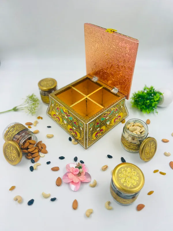 Decorative_Floral_Pattern_Dry_Fruit_Gift_Box