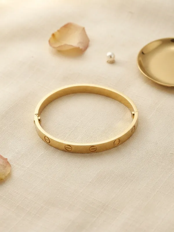 Gold_Alloy_Bracelet_For_Women_Pack_Of_2