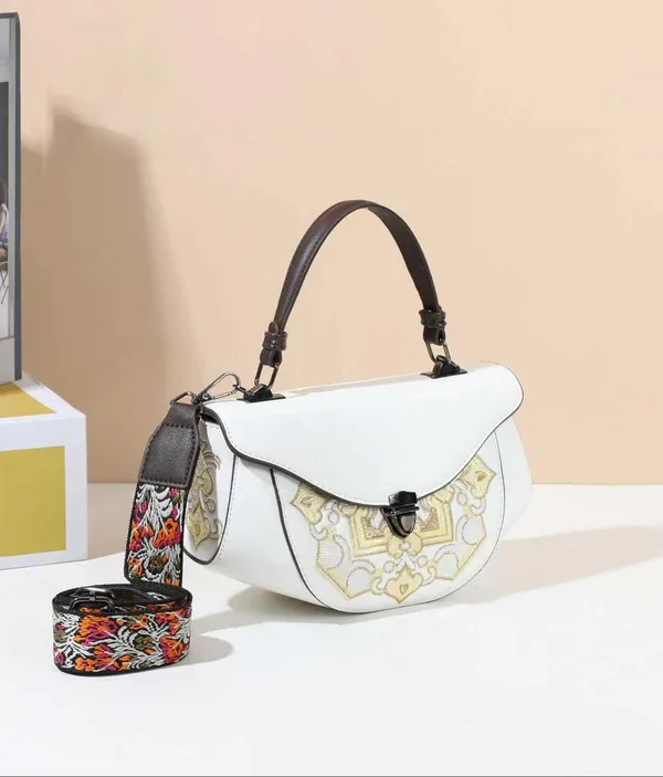 White_Printed_Structured_Handbag_With_Detachable_Strap