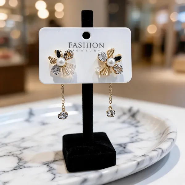 Gold_Brass_Drop_Earrings_For_Women