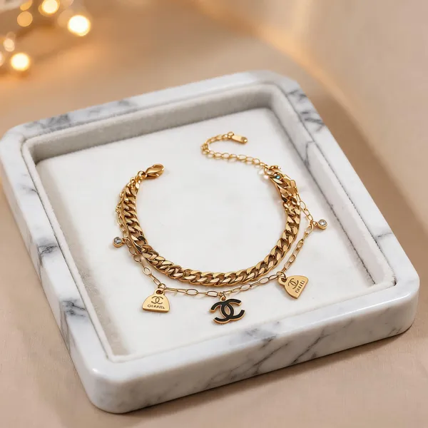 Gold_Alloy_Bracelet_For_Women