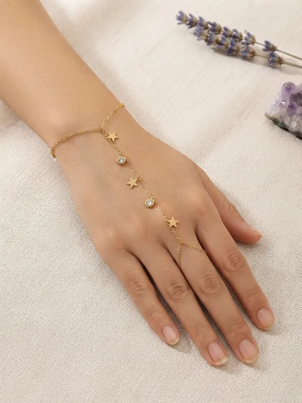 Gold_Alloy_Bracelet_For_Women
