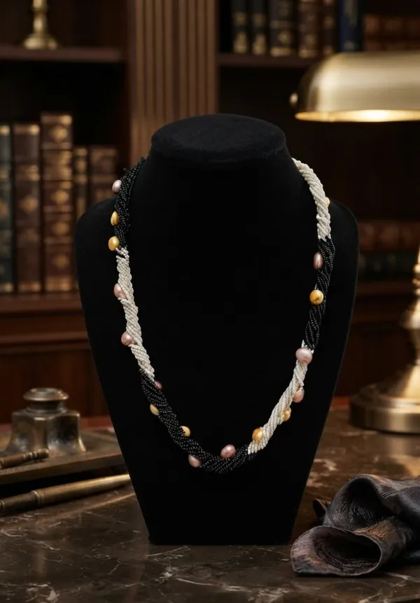 Multicolor_Pearl_Necklace_For_Women