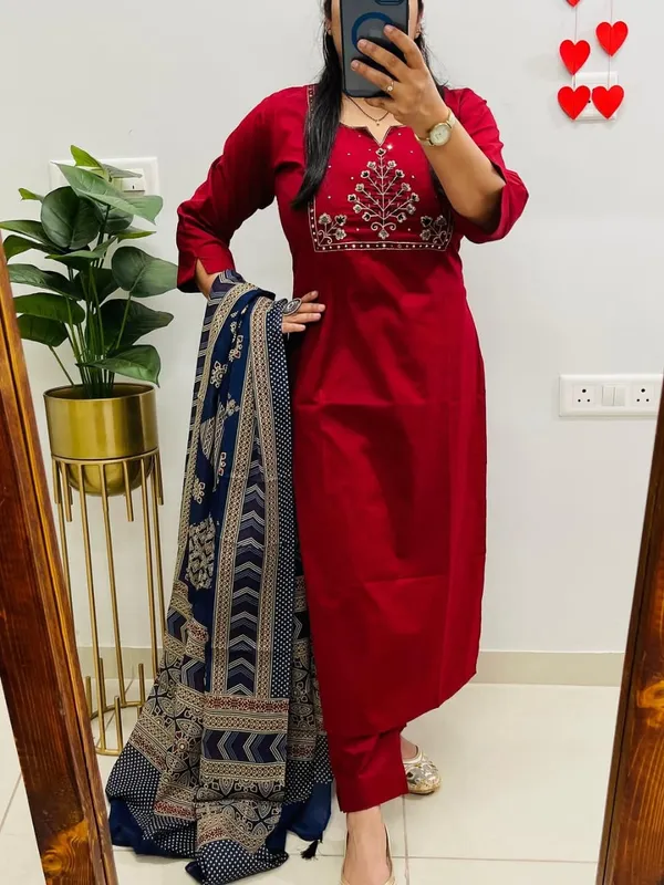 Ruby_Noor_Heavy_Cotton_Embroidered_Kurta_Set_With_Dupatta