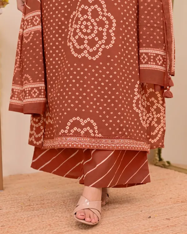 Mehroon_Bandhej_Grace_Kurti_Palazzo_Dupatta_Set
