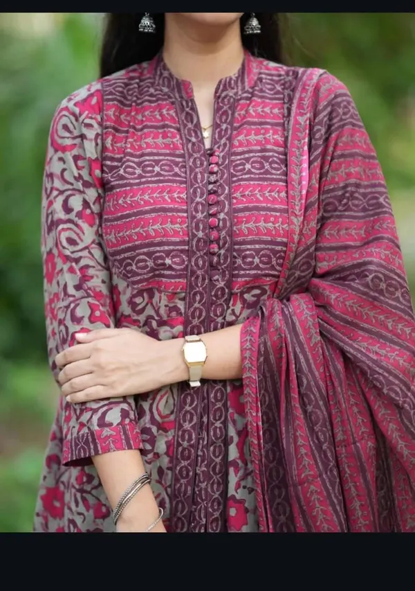 Gulnar_Block_Print_Anarkali_Set