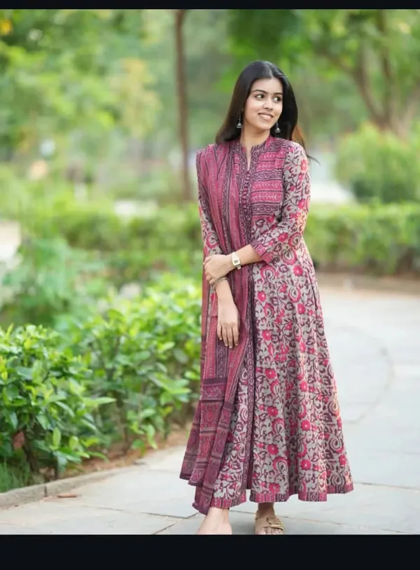 Gulnar_Block_Print_Anarkali_Set