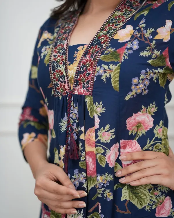 Floral_Printed_Cotton_Kurta_Pant_Set_With_Mulmul_Dupatta_For_Women_Premium_Ethnic_Wear