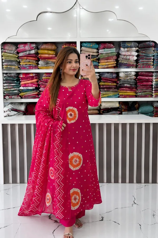 Rangriti_Pure_Cotton_Discharge_Print_Kurti_Pant_Set_With_Dupatta