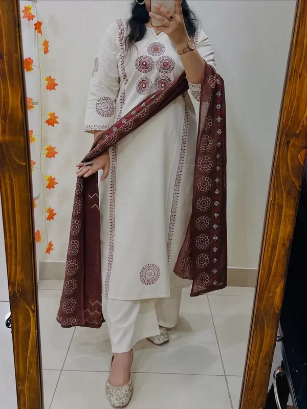 Ivory_Dhabu_Cotton_Kurta_Palazzo_Set_With_Ajrakh_Dupatta_Mirror_Work_For_Women