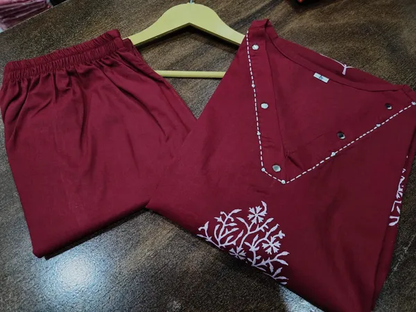 Maroon_Handblock_Cotton_Kurti_Pant_Set_With_Mirror_Sequin_Work