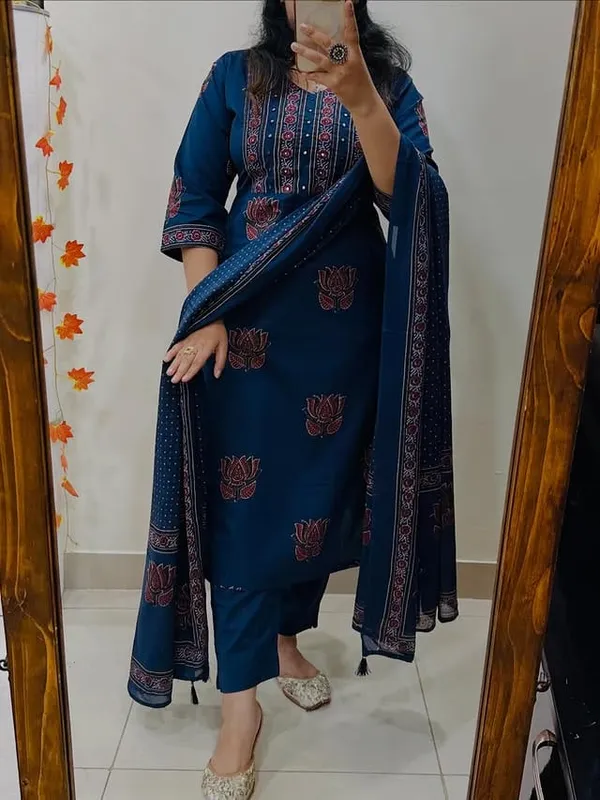 Designer_Mughal_Floral_Cotton_Kurta_Pant_Dupatta_Set_With_Mirror_Handwork_For_Women