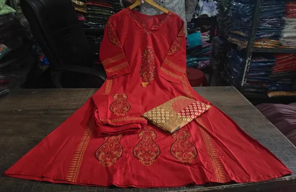 Cotton_Rust_Romance_Kurta_With_Pant_And_Dupatta_Set