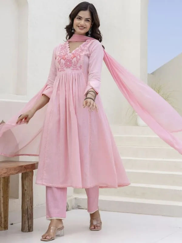 Floral_Yoke_Cotton_Slub_Kurta_Pant_Set_With_Dupatta