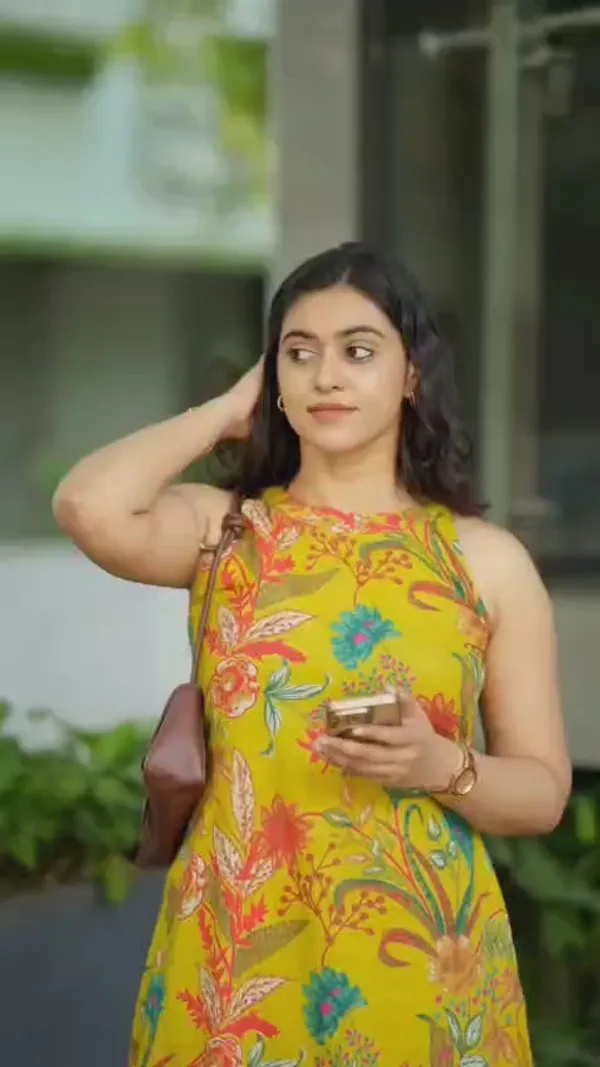 Gulnaar_Yellow_Floral_Kurta_Palazzo_Set