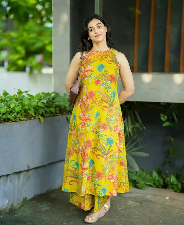 Gulnaar_Yellow_Floral_Kurta_Palazzo_Set