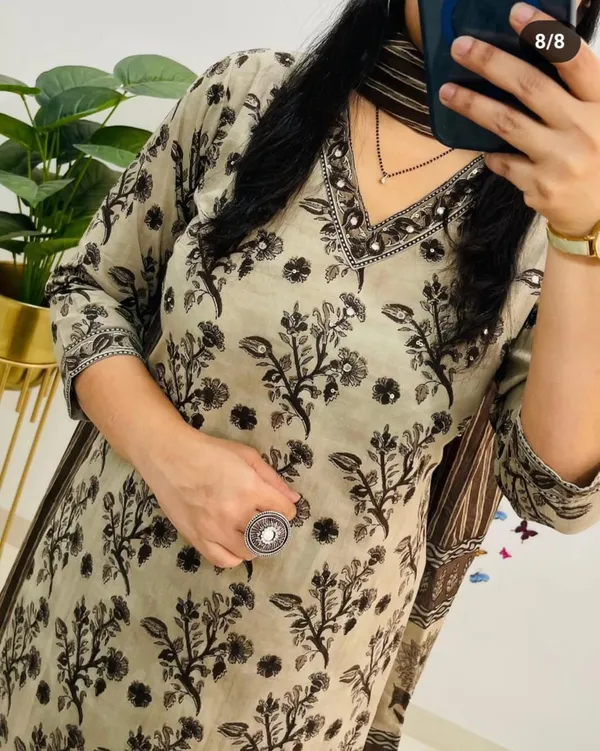 Panchalu_Ivory_Adda_Embroidered_Cotton_Suit_Set