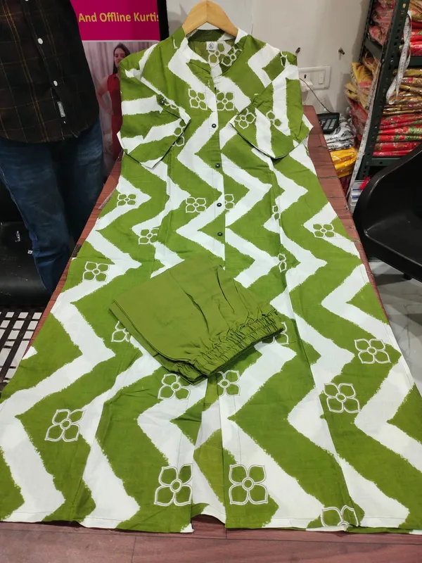 Olive_Wave_Zigzag_Cotton_Kurti_Pant_Set