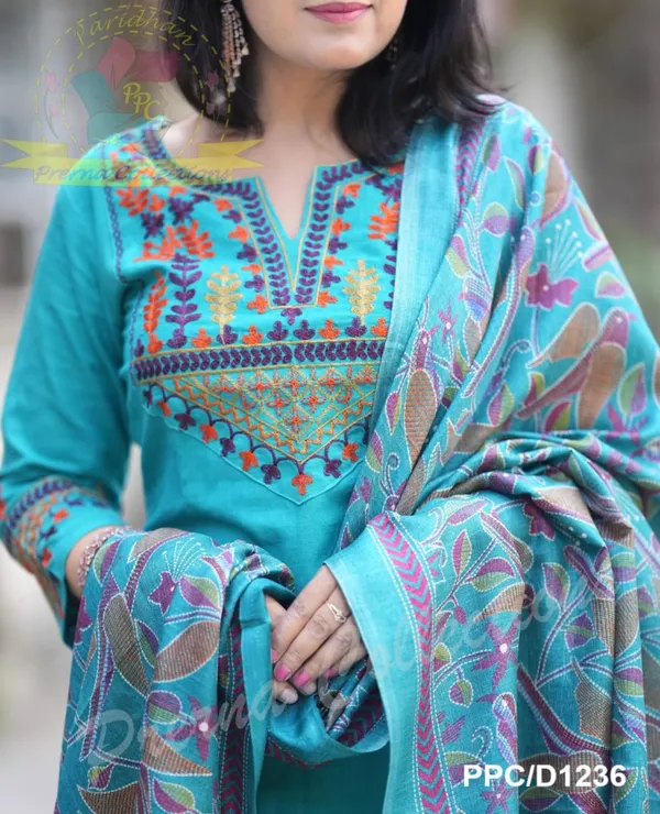Azure_Handloom_Aari_Embroidered_Suit_Set