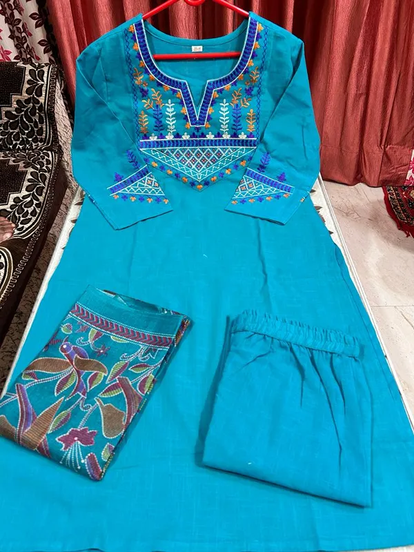 Azure_Handloom_Aari_Embroidered_Suit_Set
