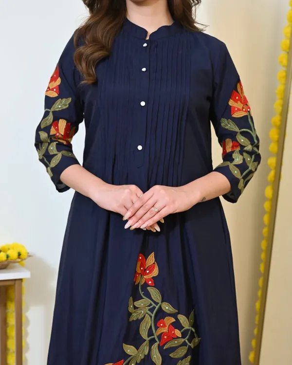 Pure_Cotton_Pintex_Embroidered_Kurti_Pant_Set