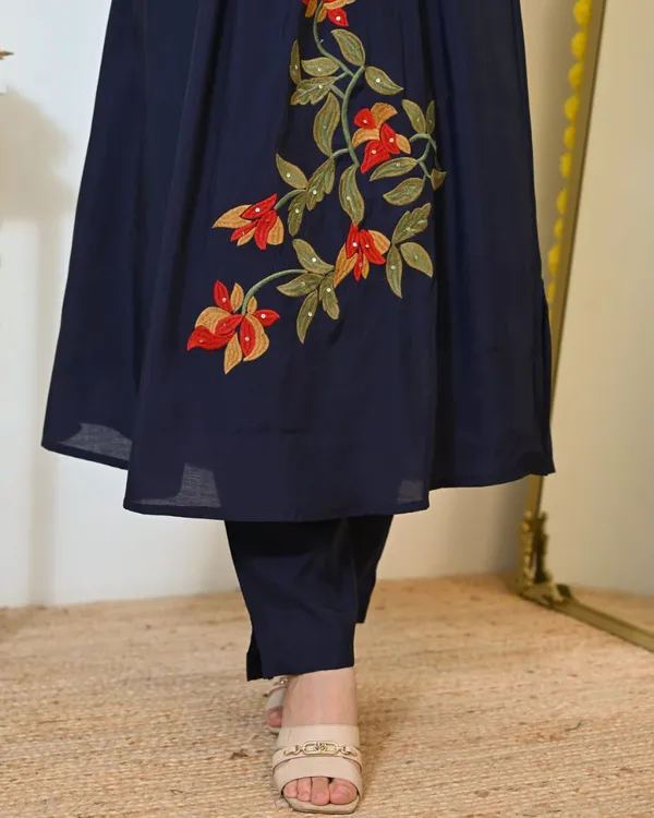 Pure_Cotton_Pintex_Embroidered_Kurti_Pant_Set