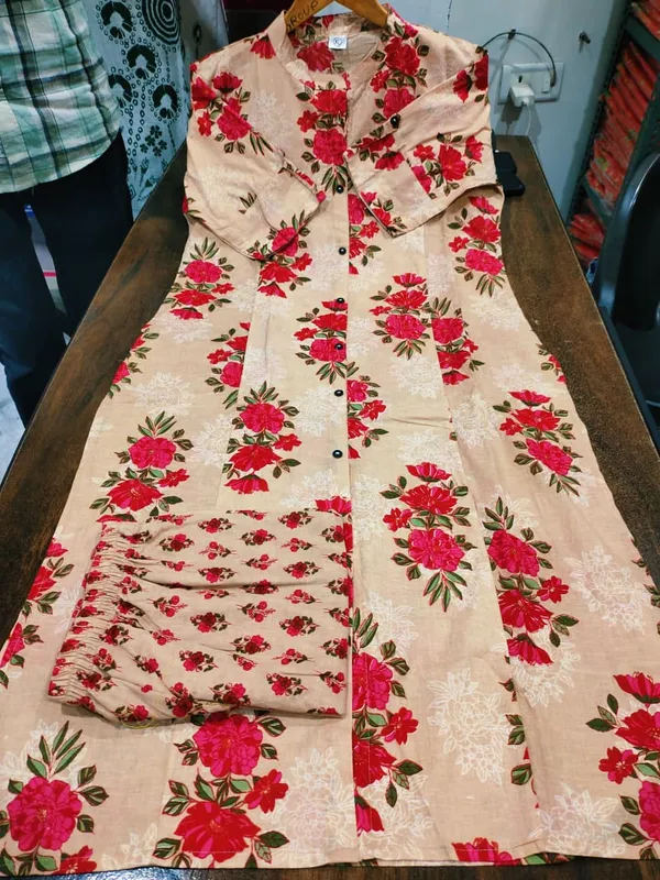 Sardar_Cream_Floral_Cotton_Kurti_Pant_Set