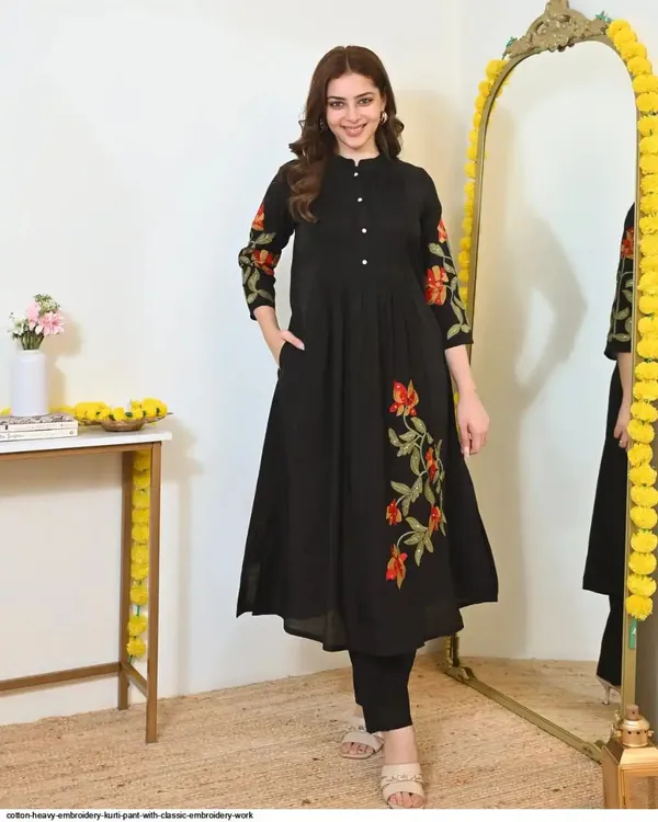 Black_A_Line_Threadwork_Cotton_Kurta_Set
