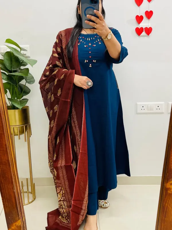 Nri_Blue_Embroidered_Cotton_Kurti_Set_With_Dupatta