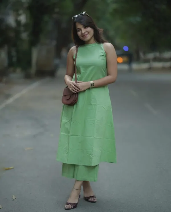 Elara_Pure_Cotton_Slub_Sleeveless_Kurta_Palazzo_Set