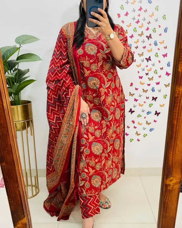 Salim_Red_Sequin_Embellished_Cotton_Kurti_Pant_Set