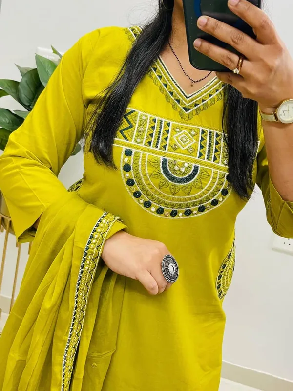 Rust_Royale_Embroidered_Cotton_Kurti_Pant_Dupatta_Set