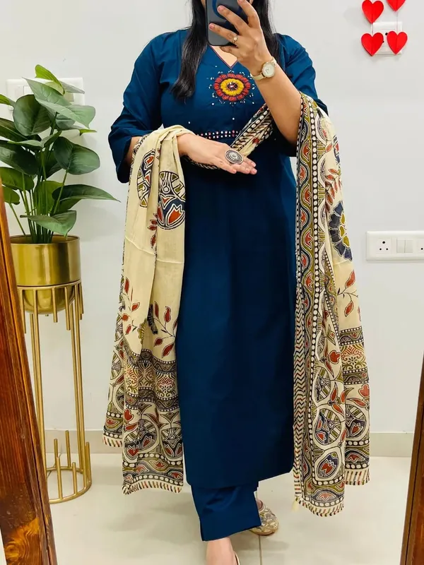 Dhabu_Cotton_Kurta_Pant_Set_With_Kutch_Embroidery_Mirror_Work_Printed_Dupatta_For_Women