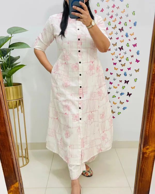 Blush_Sketch_Floral_Cotton_Kurti_Pant_Set