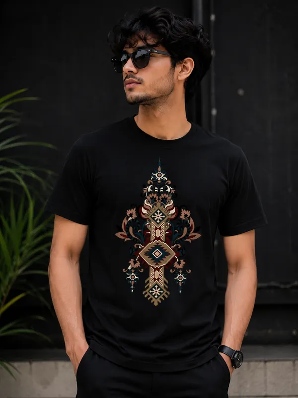 Black_Printed_T-Shirt_For_Men