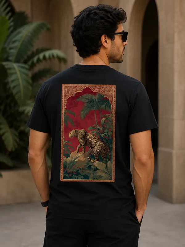 Black_Graphic_Digital_Print_T-Shirt_For_Men