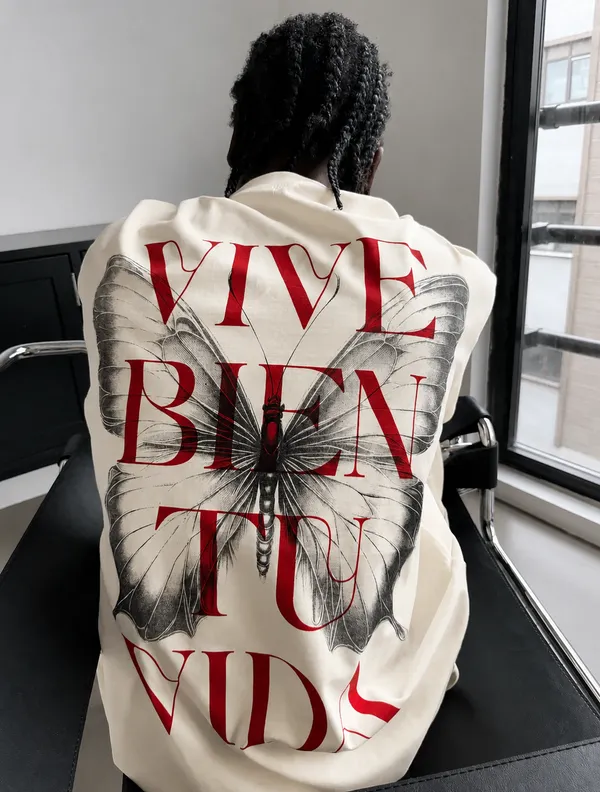 Vive_Vien_Off_White_Oversized_Unisex_T_Shirt