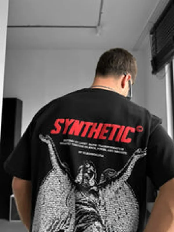 Synthetic_Oversized_Unisex_T_Shirt