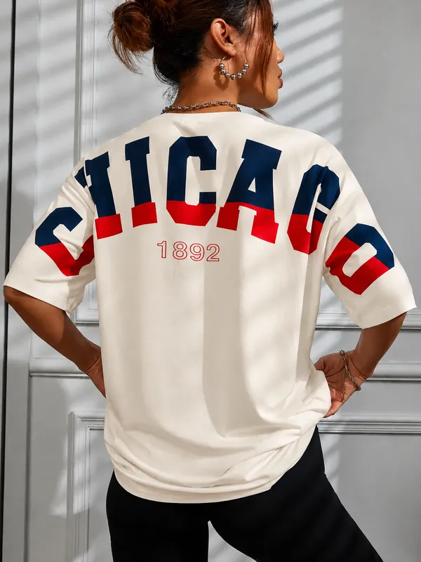 Chicago_Oversized_Unisex_T_Shirt